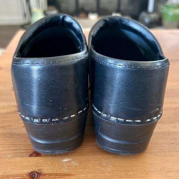 Sanita Pro Cabrio Leather Clogs Womens Black Sz 37 - Great for Nursing and Work - Picture 5 of 9